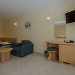 семеен бриз מלון