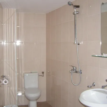 семеен бриз 3*