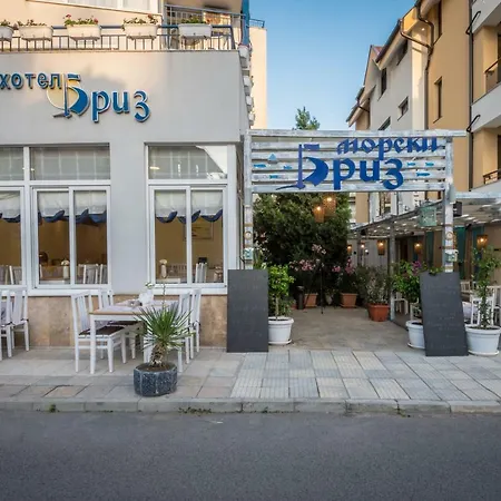 семеен бриз Hotel