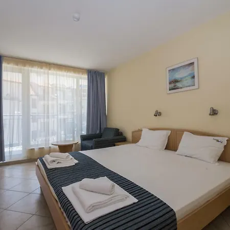 семеен бриз Otel 3*