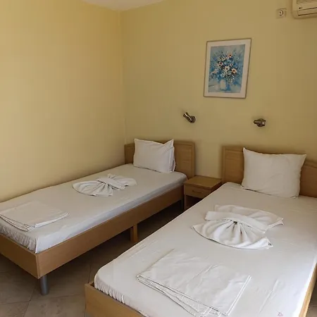 семеен бриз