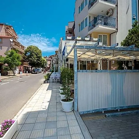 семеен бриз 3* Sozopol