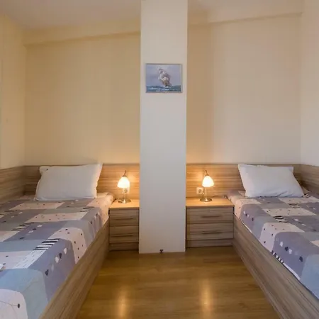 семеен бриз Hotell 3*
